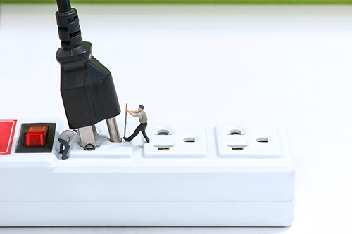 Branchements électriques dans le self stockage